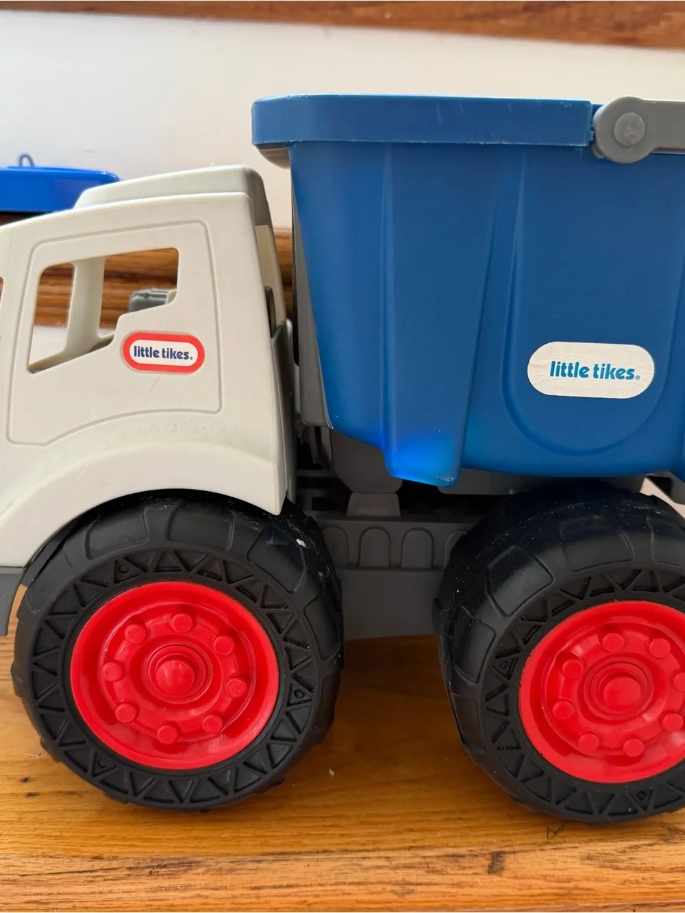 Little Tikes Blue Dump Truck with Red Wheels